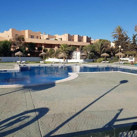 Casa Baja Extraordinaria En Urbanizacion Naturista! Las Bombardas Exterior photo